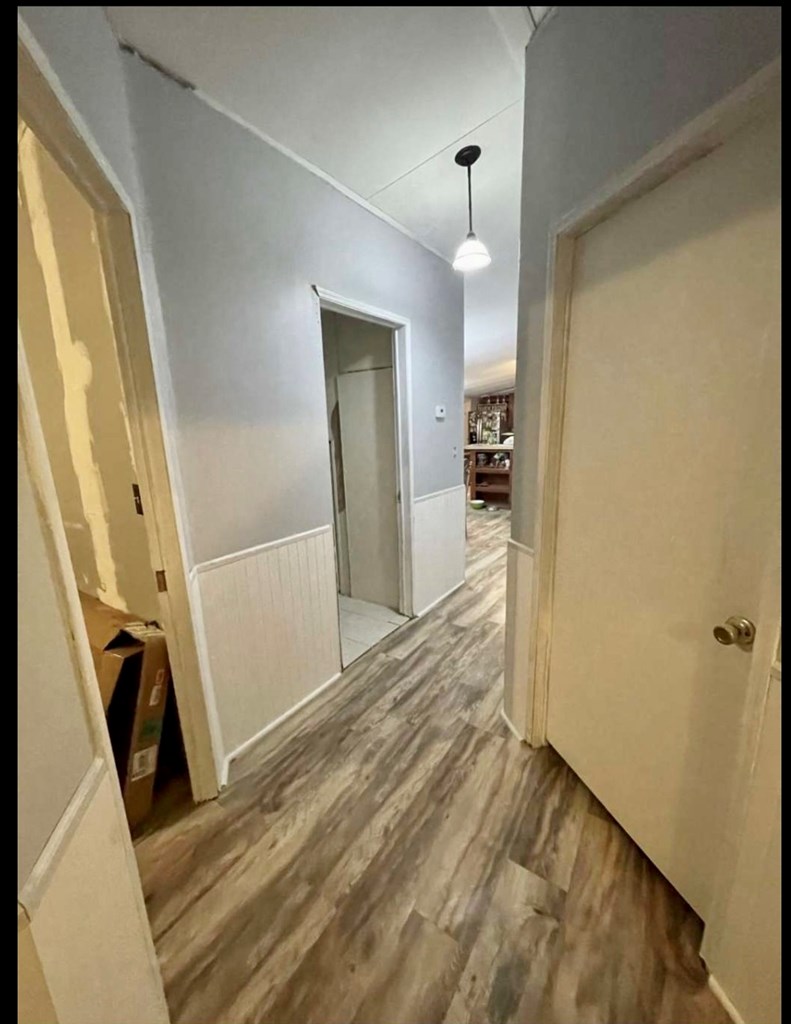 Hallway to extra bedrooms